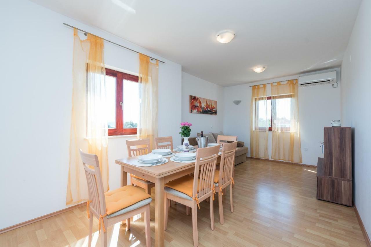 Apartments Blandona Biograd Na Moru Exterior photo